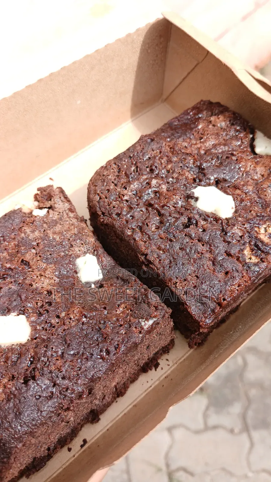 Cookies & Cream Brownies