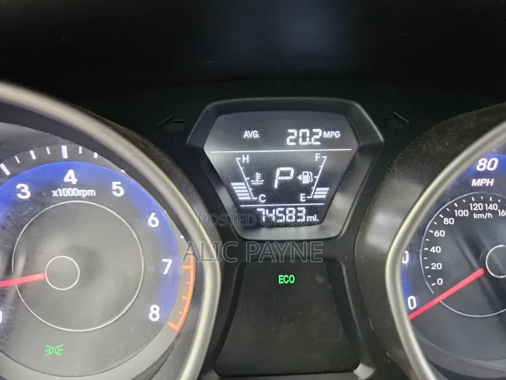 Hyundai Elantra 2015 Beige