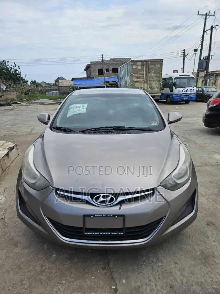 Hyundai Elantra 2015 Beige