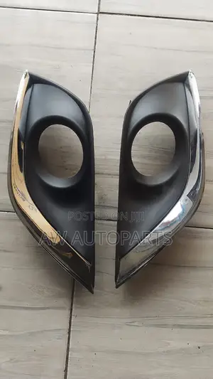 Nissan Versa 2015-2019 Foglight Covers. Pair