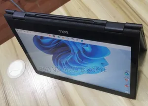 Laptop Dell Latitude 3390 2-in-1 8GB Intel Core i5 HDD 500GB
