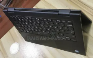 Laptop Dell Latitude 3390 2-in-1 8GB Intel Core i5 HDD 500GB