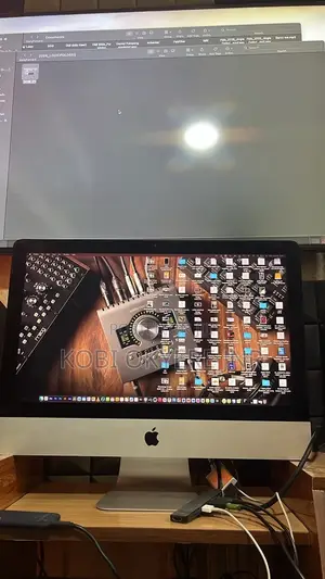 Laptop Apple MacBook 2019 16GB Intel Core i5 SSD 1T