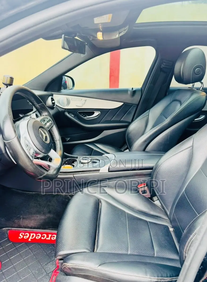 Mercedes-Benz C300 2020 Black
