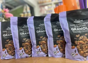 Deluxe Dark Chocolate & Almond and Classic 450g