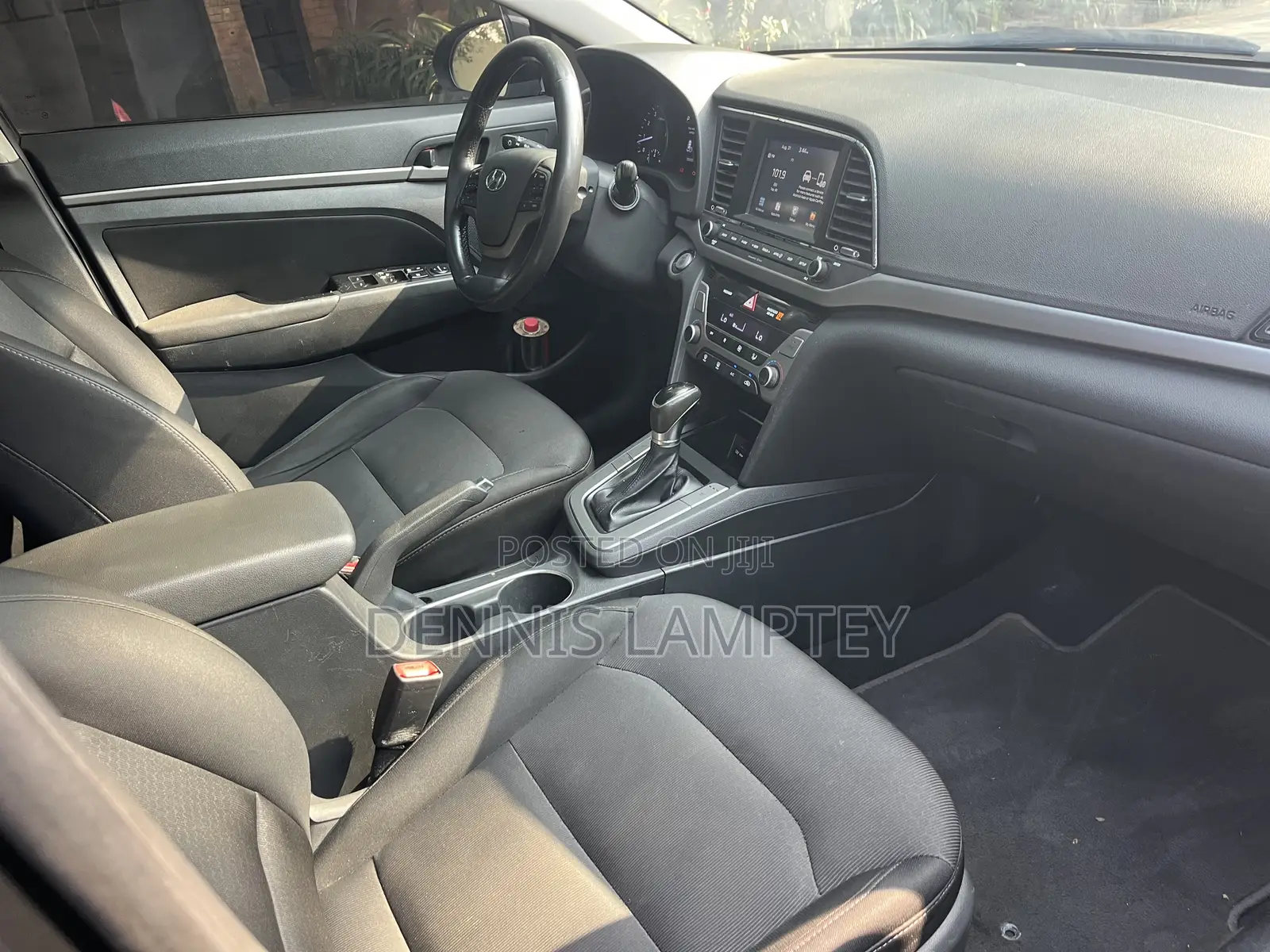 Hyundai Elantra 2017 Black