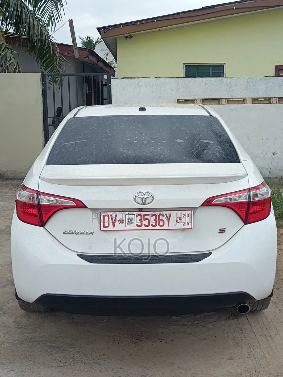 Toyota Corolla 2015 White
