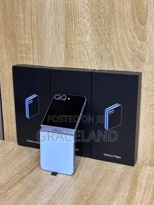 New Samsung Galaxy Z Flip6 256 GB Black