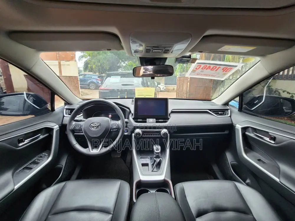 Toyota RAV4 2023 Black