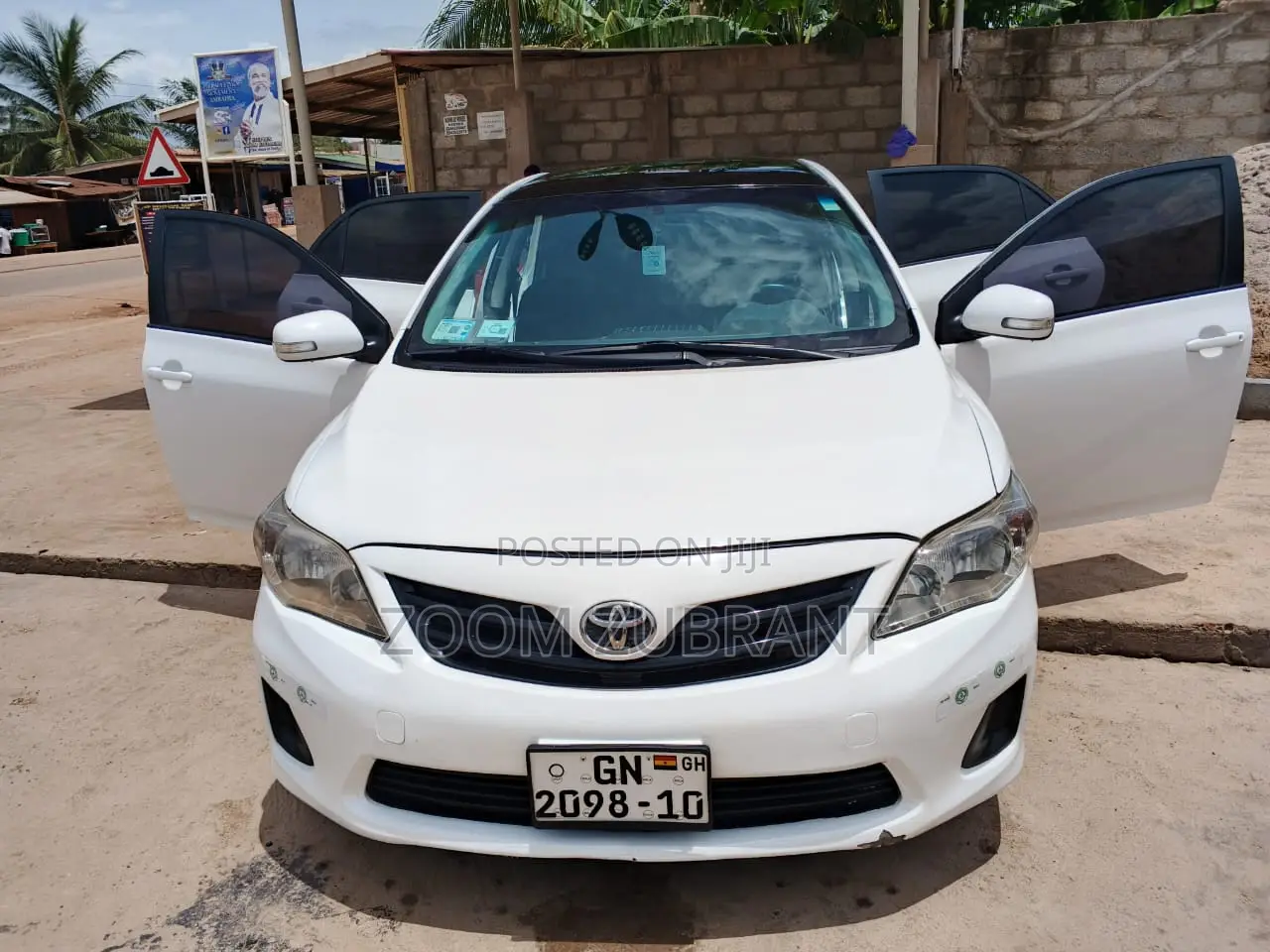 Toyota Corolla 2010 White