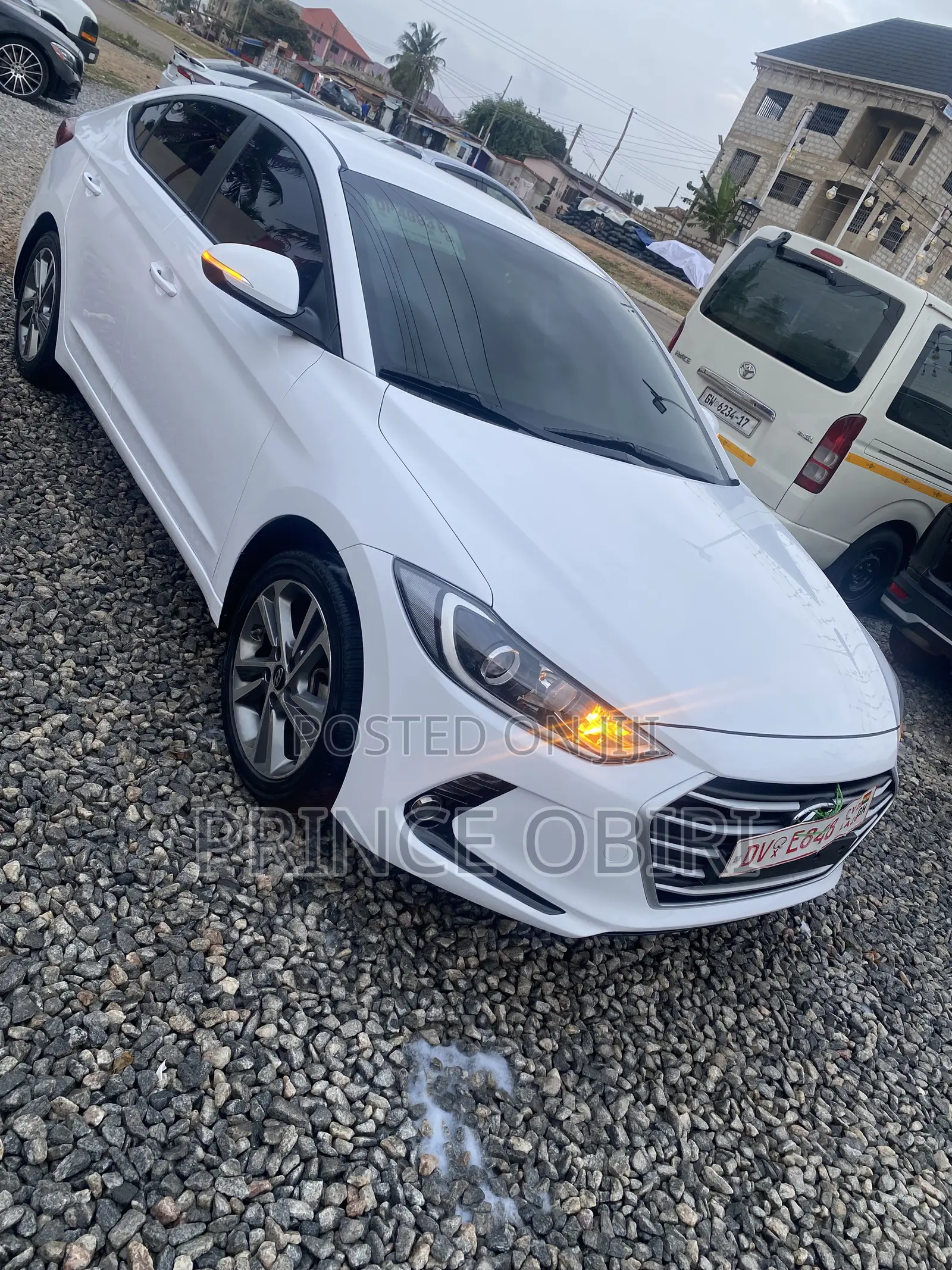 Hyundai Avante 2018 White