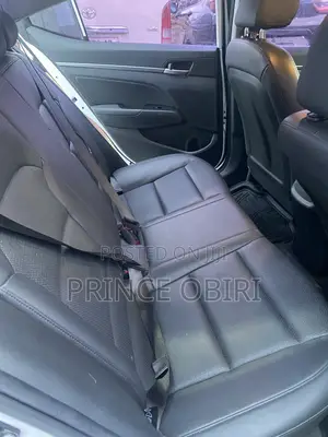 Hyundai Avante 2018 White