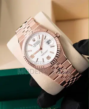 Rolex Land - Dweller in Rose Gold / White