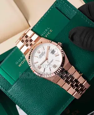 Rolex Land - Dweller in Rose Gold / White
