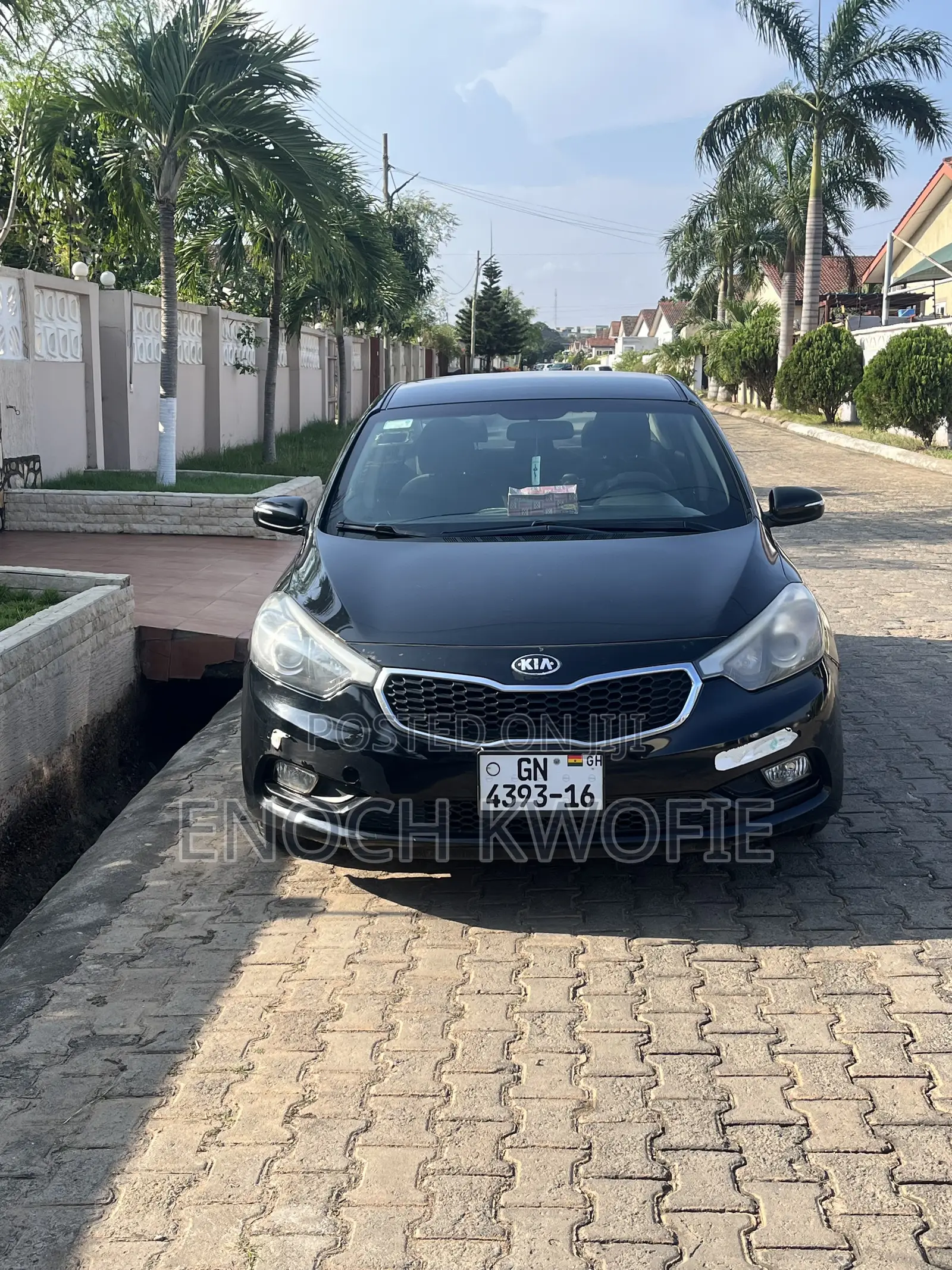 Kia Cerato 2016 Black
