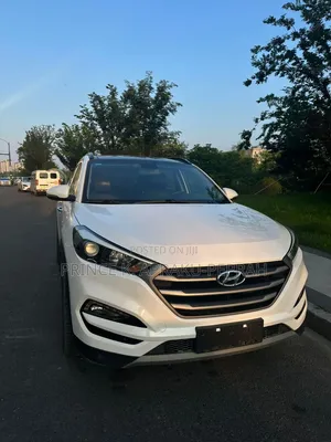 Hyundai Tucson 2018 White