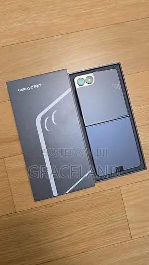 New Samsung Galaxy Z Flip7 512 GB Black