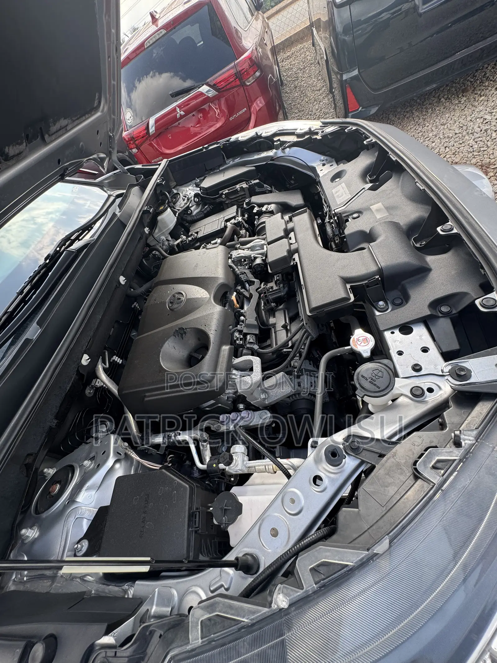 Toyota RAV4 2021 Silver