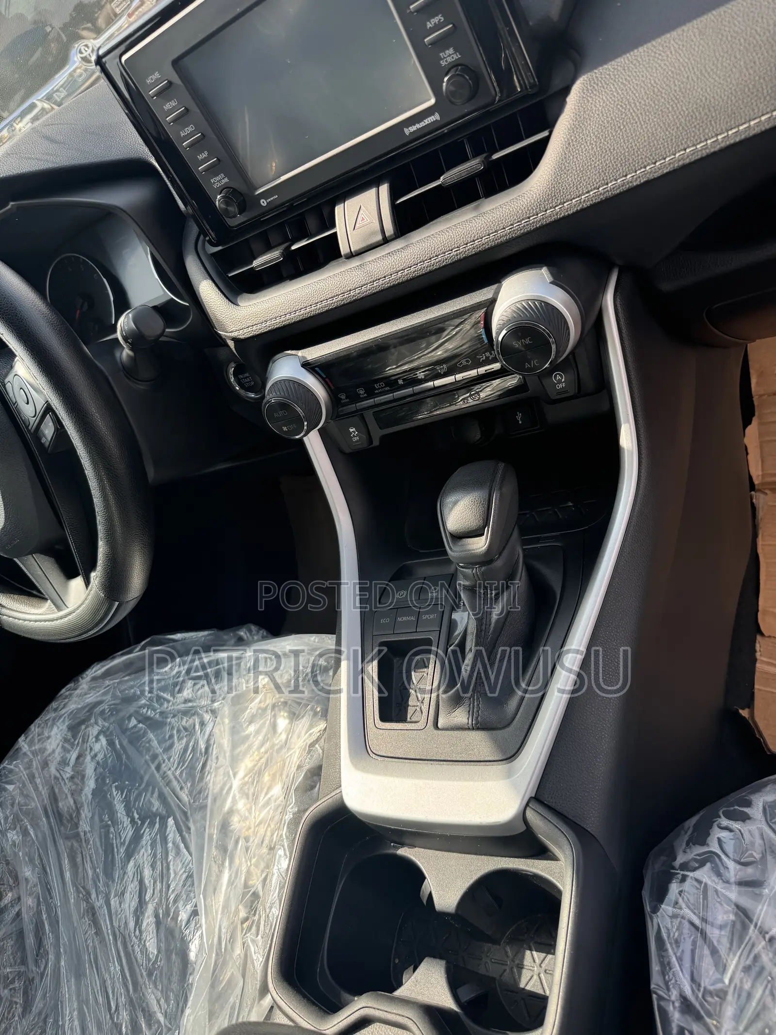 Toyota RAV4 2021 Silver
