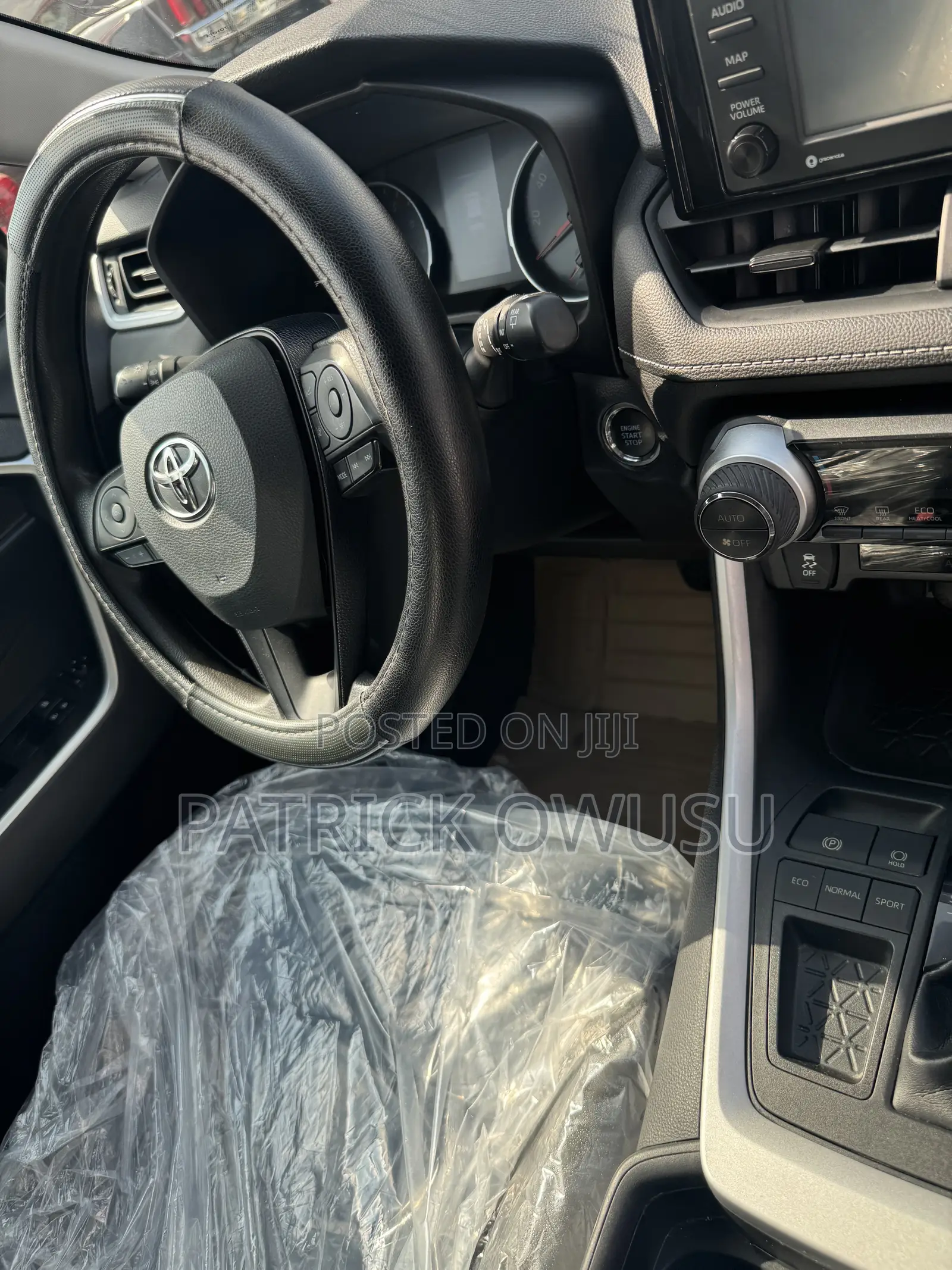 Toyota RAV4 2021 Silver
