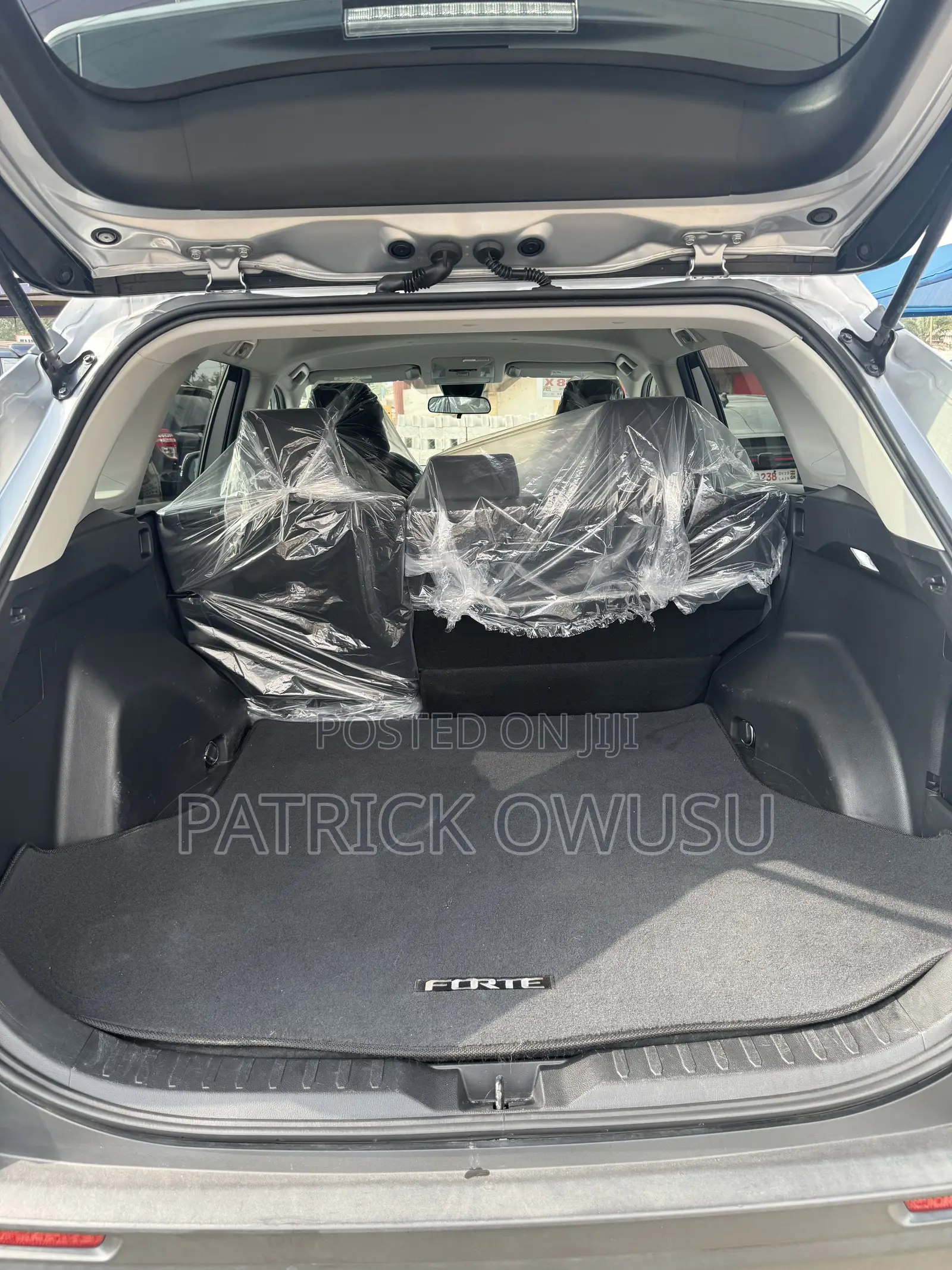 Toyota RAV4 2021 Silver