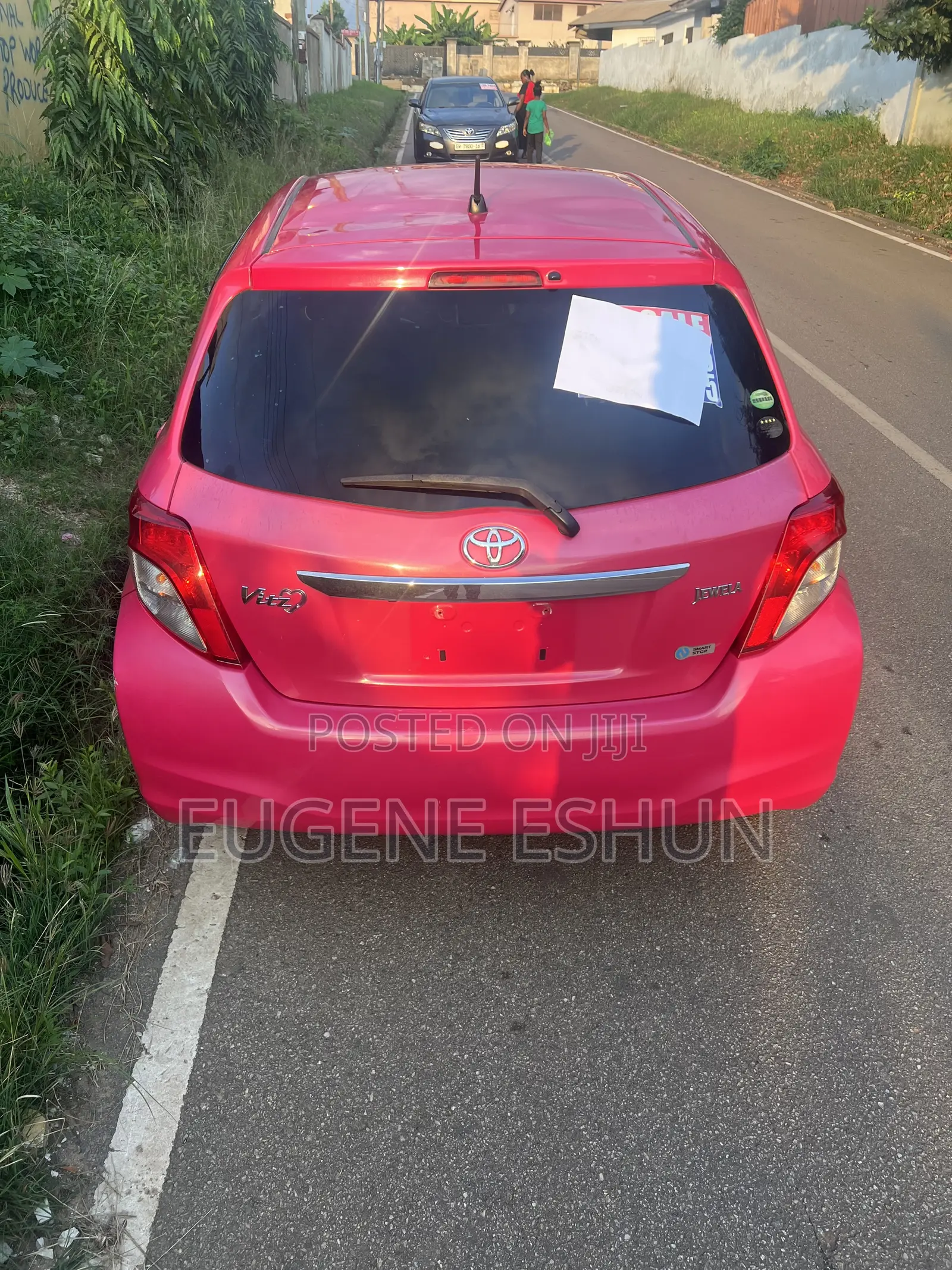 Toyota Vitz 2012 Pink