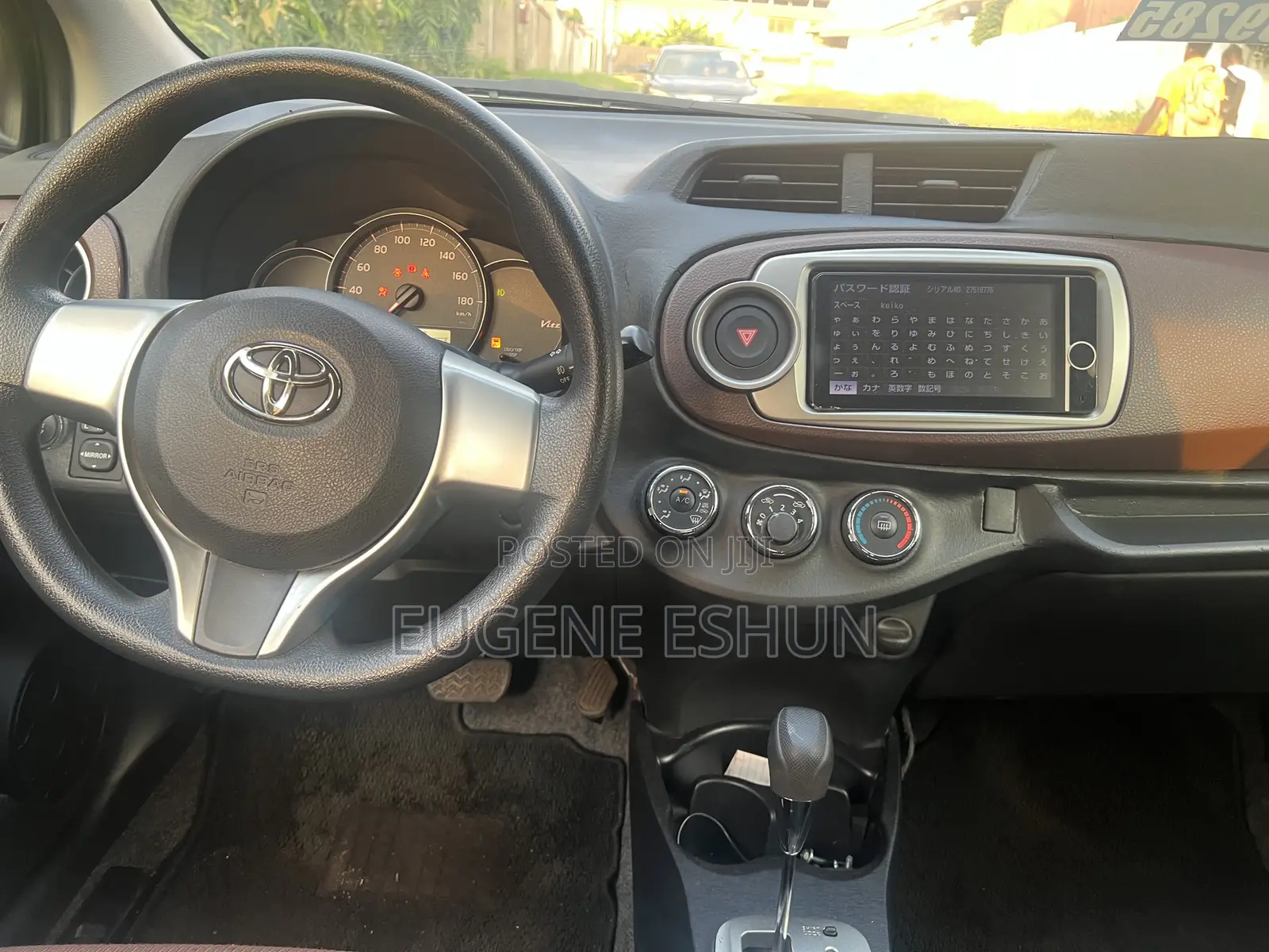 Toyota Vitz 2012 Pink