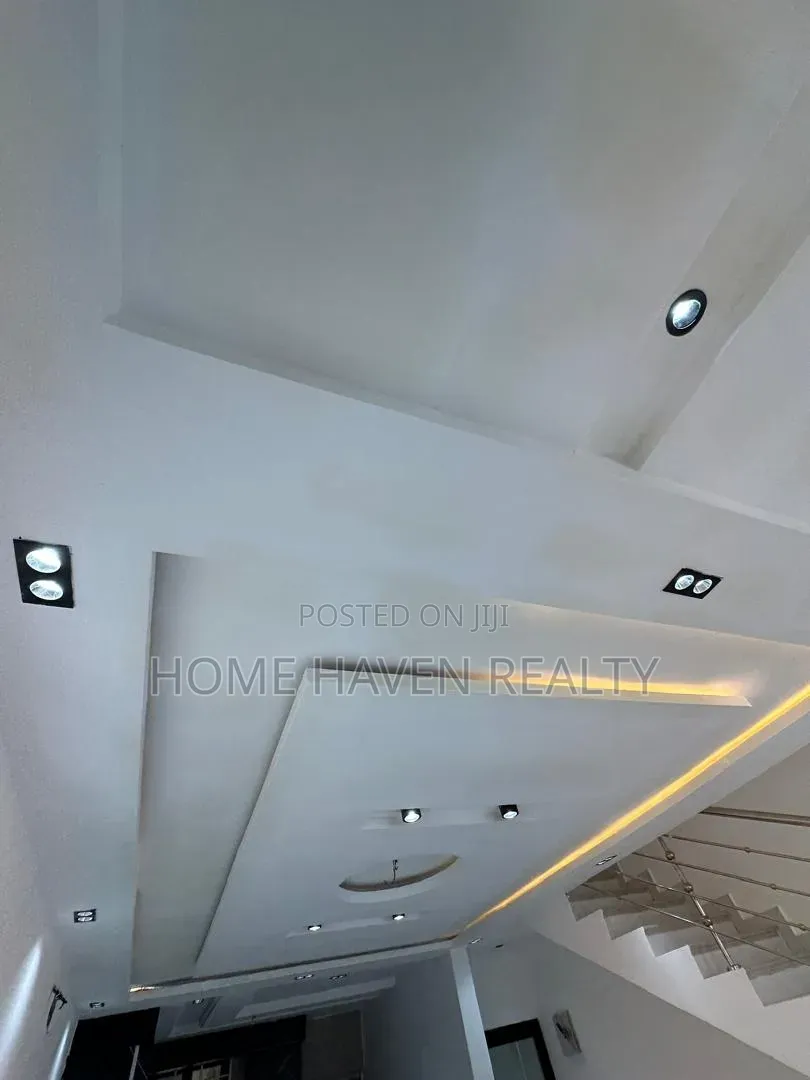 2bdrm House in Oyarifa for sale