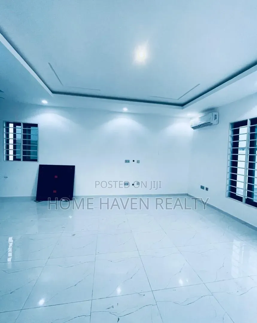2bdrm House in Oyarifa for sale