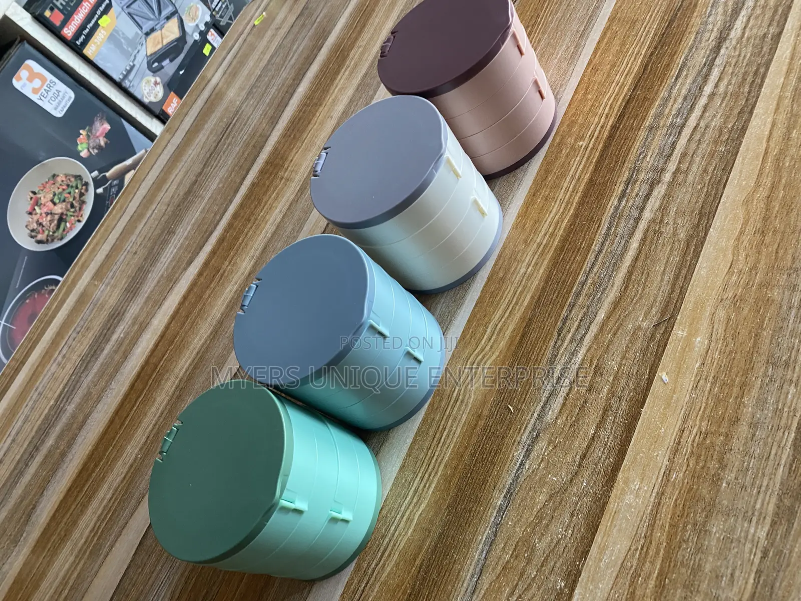 Rotating Jewelry Organizer Box
