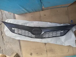 Toyota Camry 2012-2014 Top Grille Sports