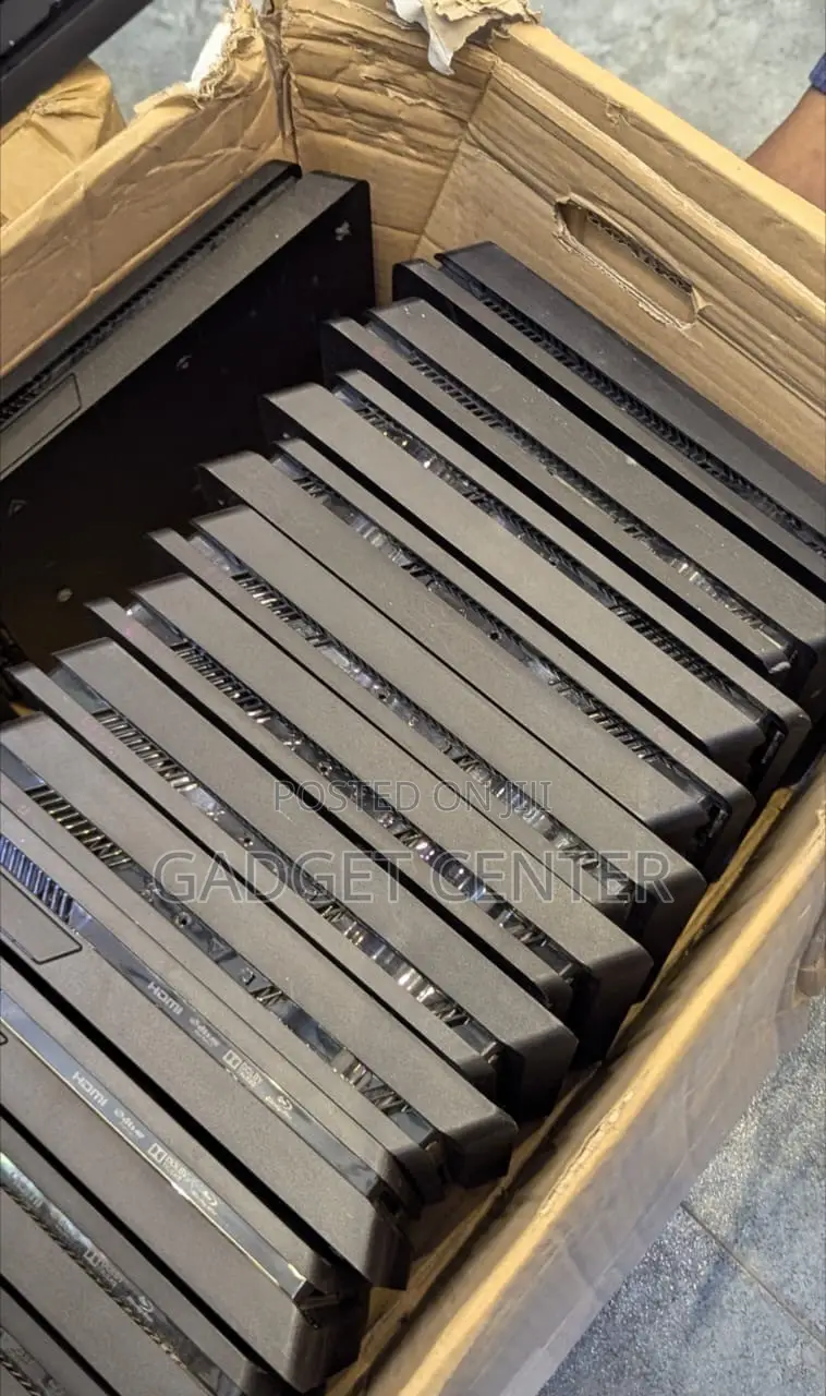 PS4 Slim Jailbreak With 8 Good Games