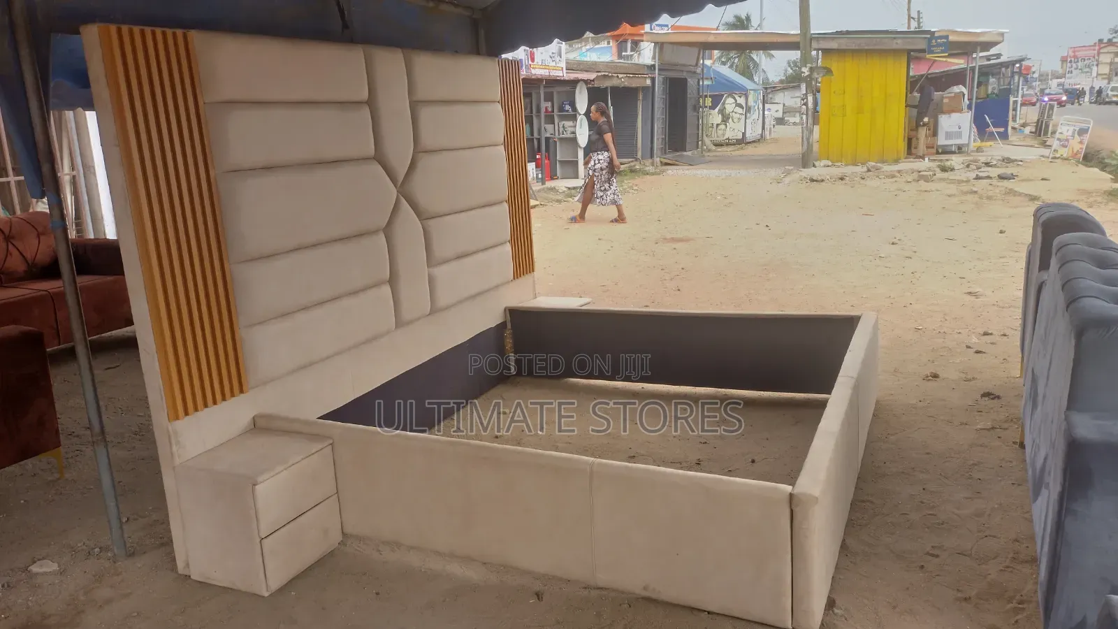 Executive Queen Size Bed Frame With Drawers