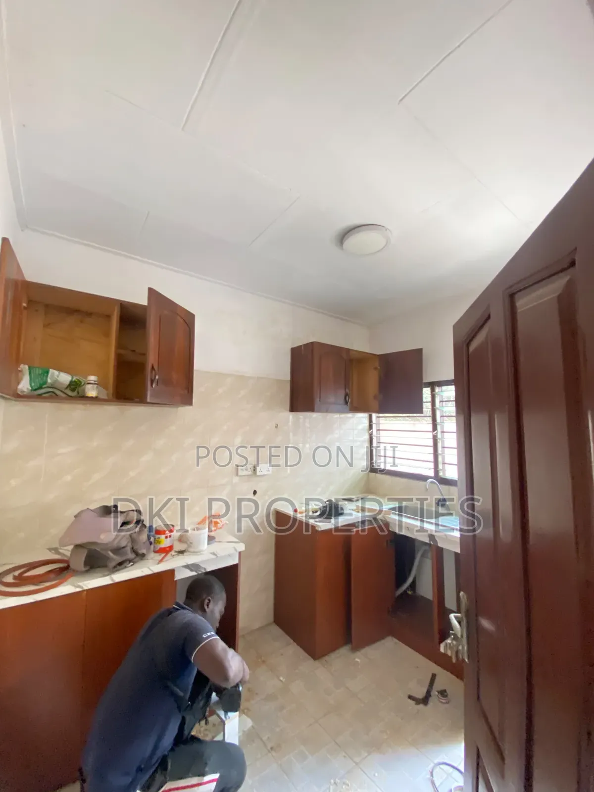 3bdrm House in Dki Properties, Ghana Link Area for rent