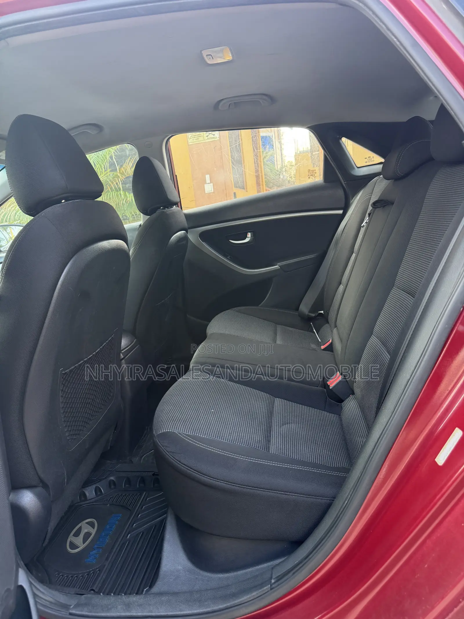Hyundai Elantra 2016 Red