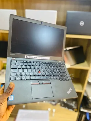 Laptop Lenovo ThinkPad X260 8GB Intel Core i7 SSD 256GB