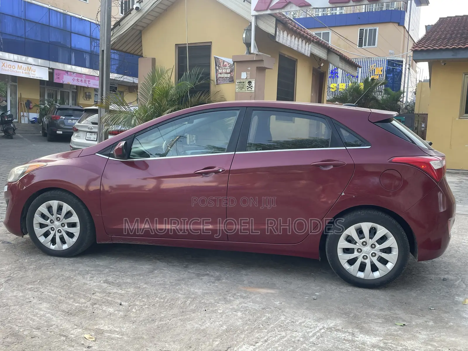 Hyundai Elantra 2016 Red