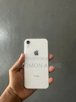 Apple iPhone XR 64 GB White