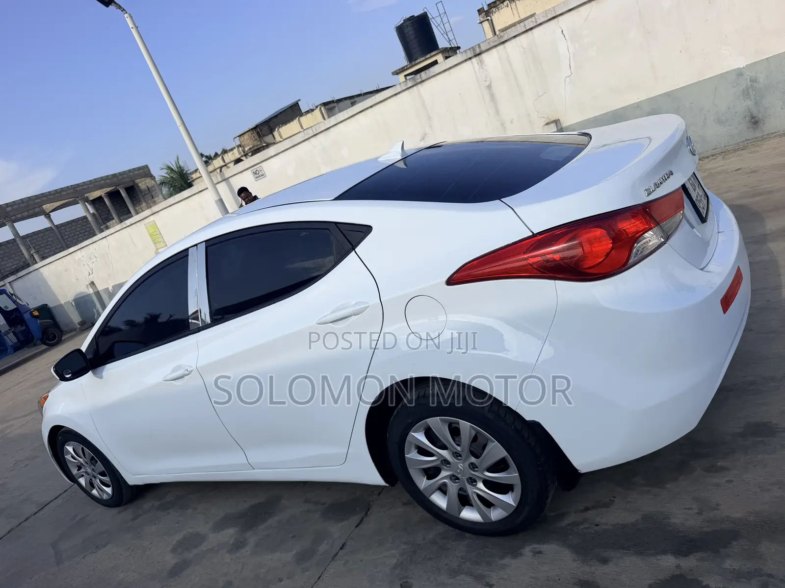 Hyundai Elantra 2013 White