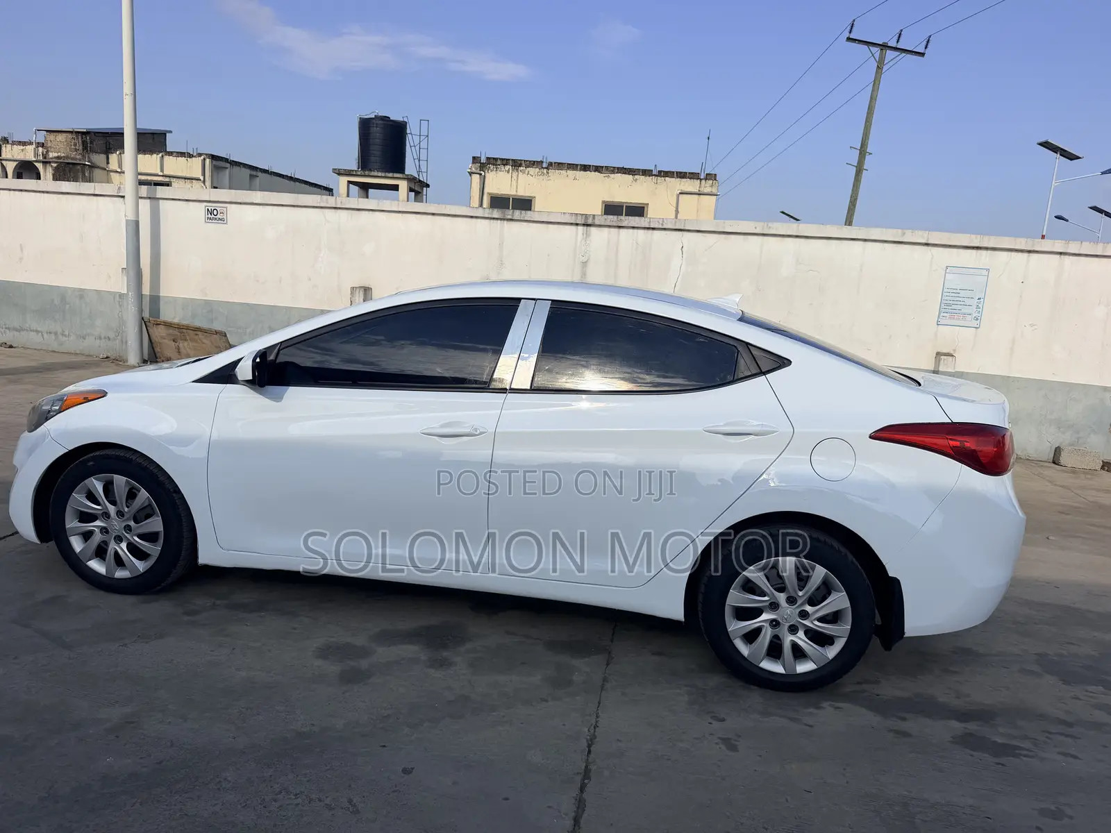 Hyundai Elantra 2013 White