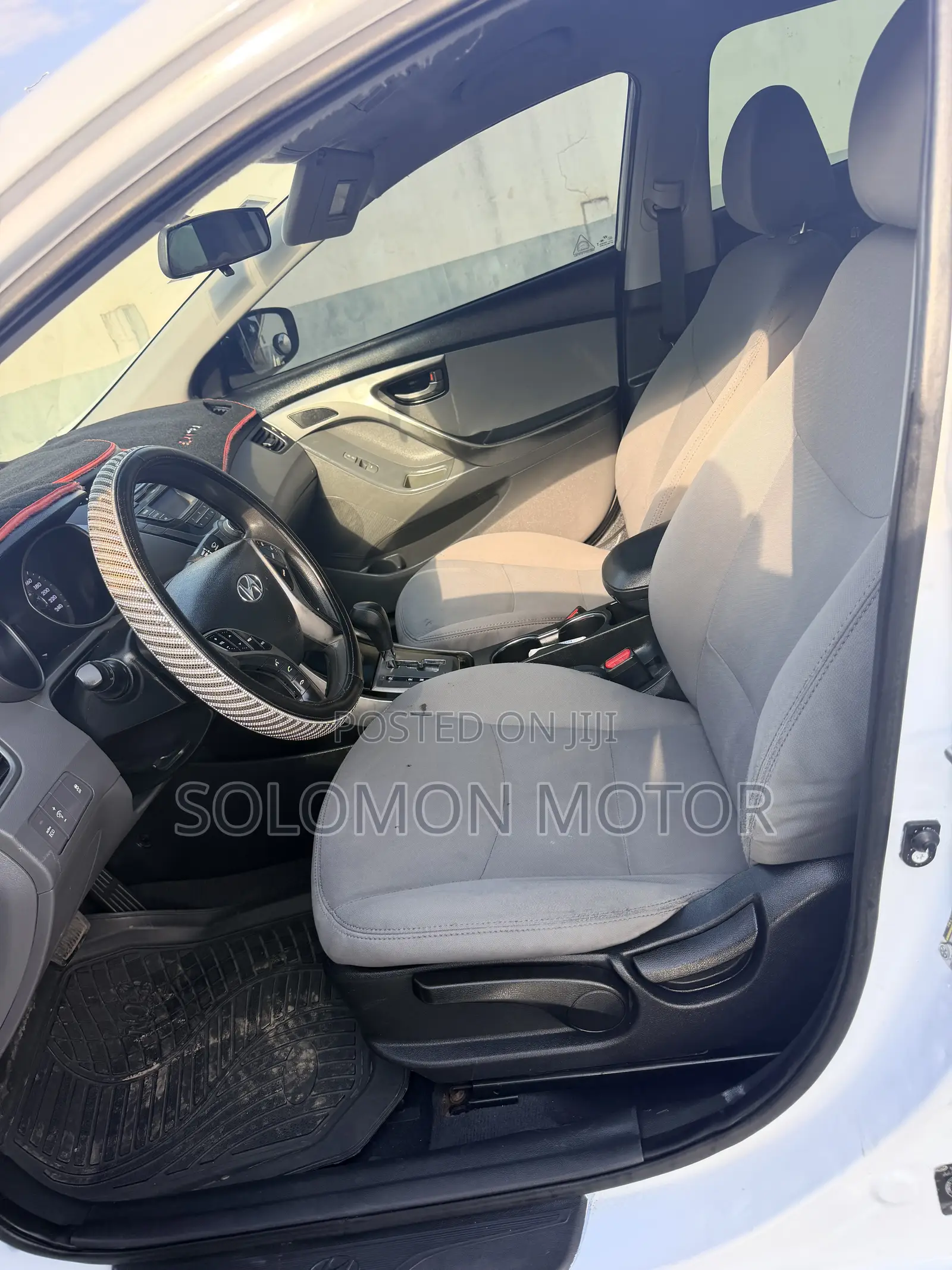 Hyundai Elantra 2013 White