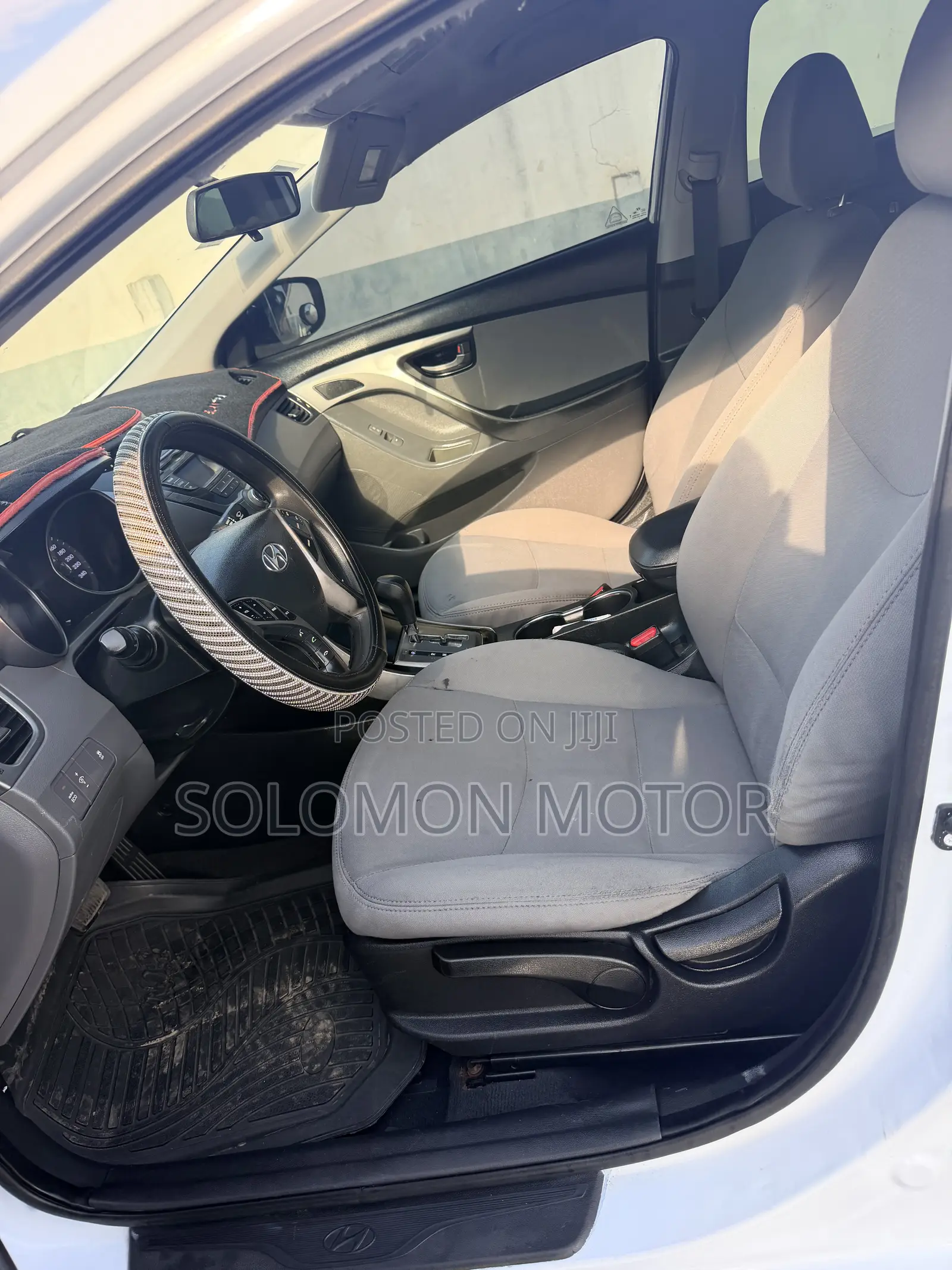 Hyundai Elantra 2013 White