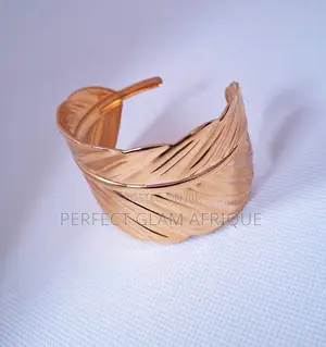 Curly Leaf Bracelet