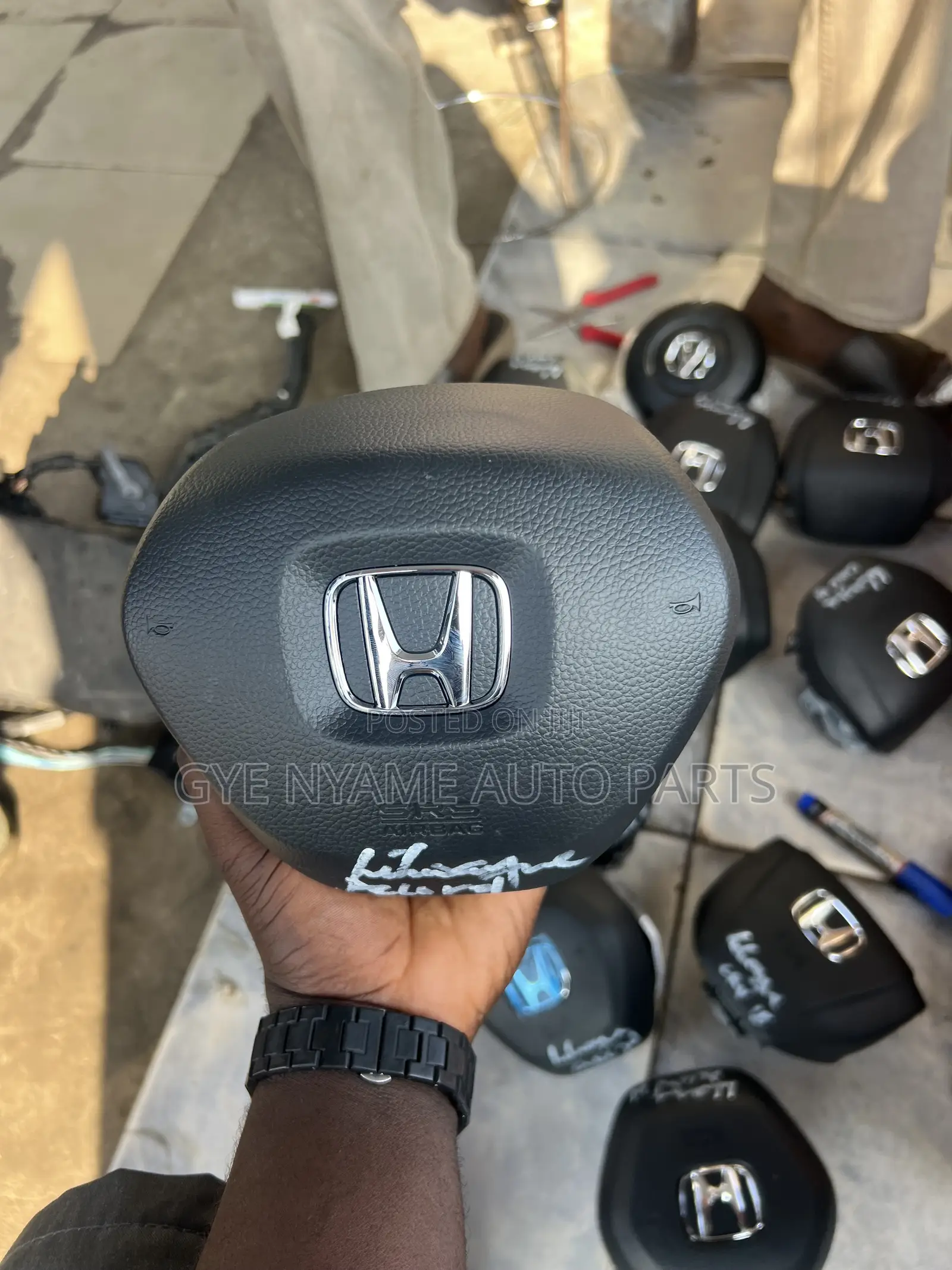 Honda Accord 2018:2022 Steering Airbag