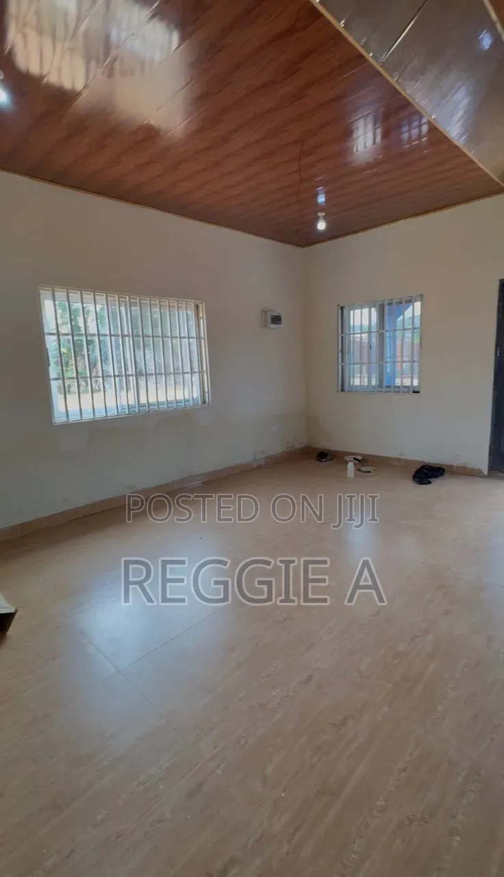 2bdrm House in Ga South Municipal for rent