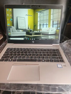 Laptop HP EliteBook 840 G7 8GB Intel Pentium HDD+SSD 256GB