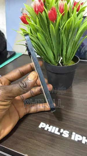 Apple iPhone 13 128 GB Black
