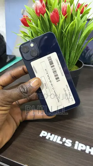 Apple iPhone 13 128 GB Black