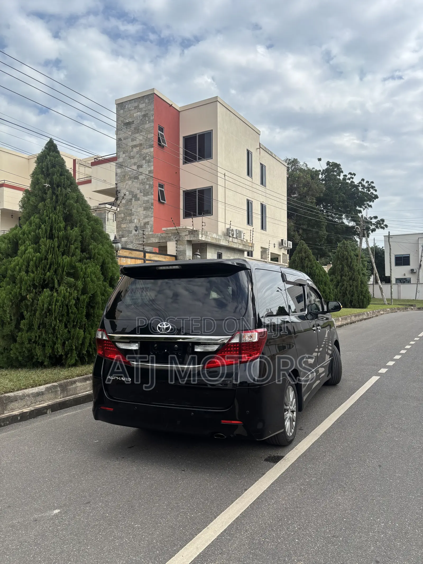 Toyota Alphard 2013 Black
