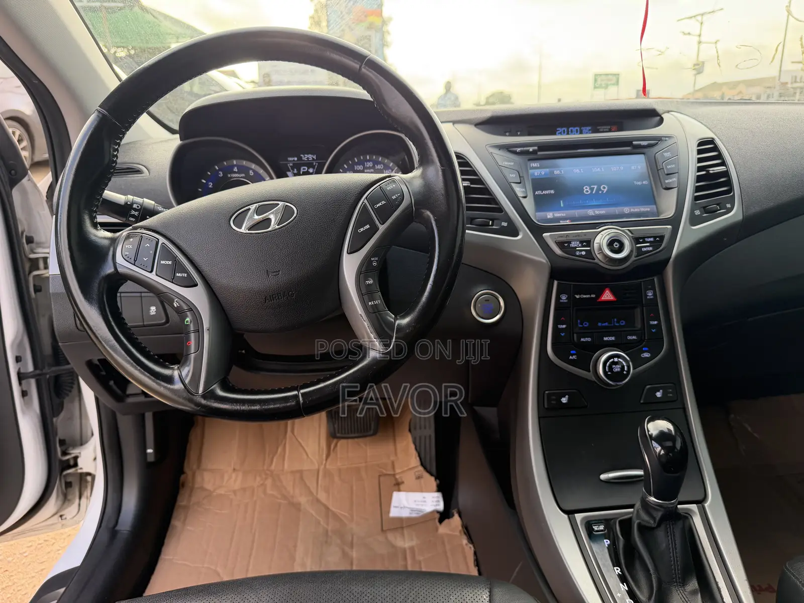 Hyundai Elantra GLS Sedan FWD (1.8L 4cyl 6A) 2013 White